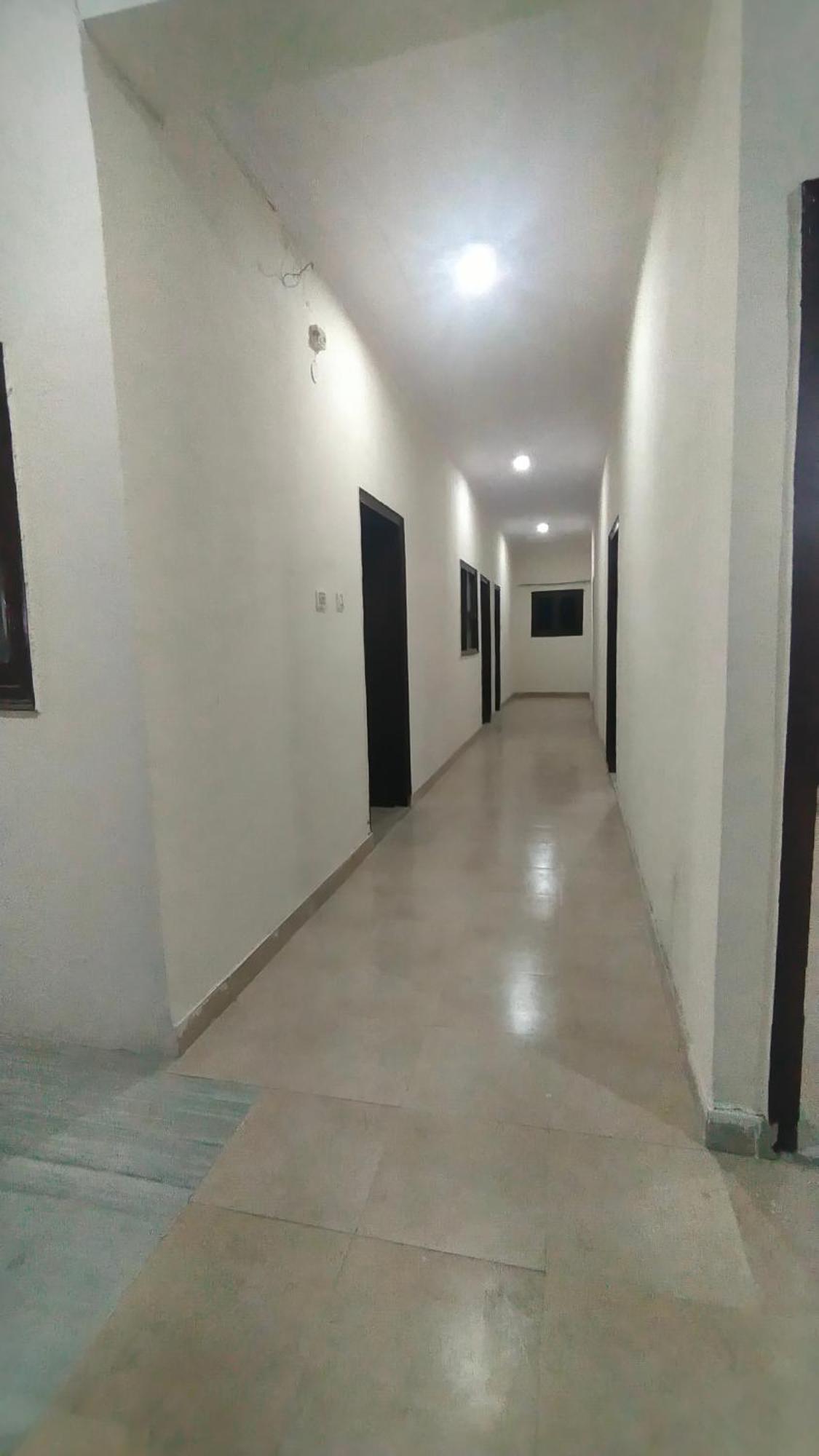 Hotel Dream Taj Family Rooms 200Mtr From Taj Mahal 아그라 외부 사진